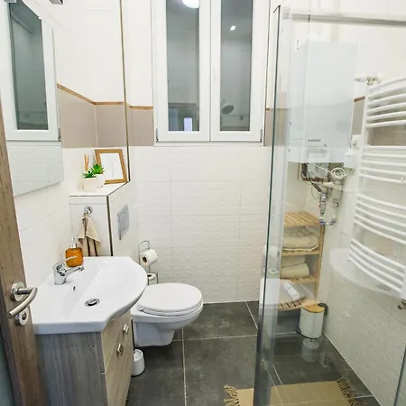 Apartment Stylish City With Ac *